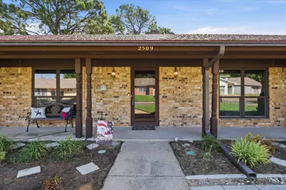 2509 Radcliffe Drive, Arlington, TX 76012 - Photo 3