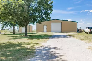 1835 Upper Montague Rd, Bowie, TX 76230 - Photo 31
