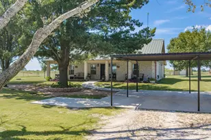 1835 Upper Montague Rd, Bowie, TX 76230 - Photo 39