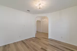 5115 Prestwick Dr, Arlington, TX 76001 - Photo 9