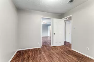 408 Windwood Ct, Azle, TX 76020 - Photo 19