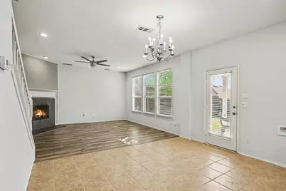 10800 Emerald Park Lane, Fort Worth, TX 76052 - Photo 3
