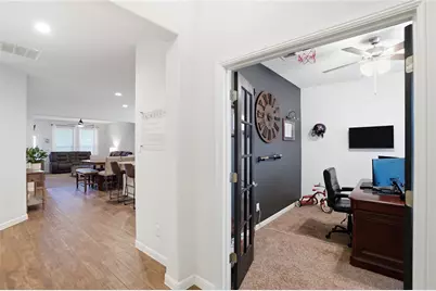 9032 Sycamore Leaf Drive, Fort Worth, TX 76179 - Photo 19