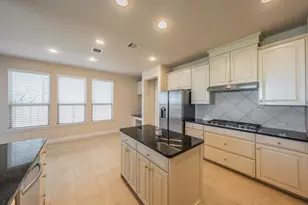 15505 Bluffdale Dr, Fort Worth, TX 76262 - Photo 15