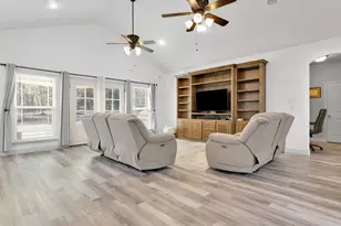 1255 Greg St, Azle, TX 76020 - Photo 7