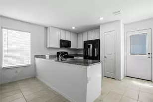 9609 Lightfoot Rd, Fort Worth, TX 76179 - Photo 7