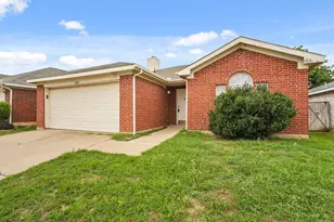 2312 Corral Dr, Fort Worth, TX 76133 - Photo 1
