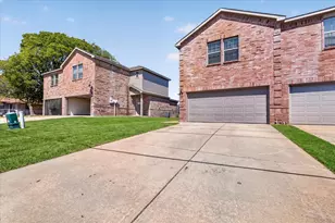 606 E College St, Princeton, TX 75407 - Photo 3