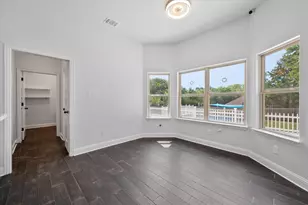 401 E Oakdale St, Keene, TX 76059 - Photo 11