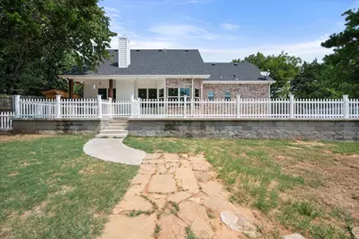 401 E Oakdale Street, Keene, TX 76059 - Photo 33