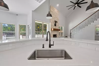 401 E Oakdale Street, Keene, TX 76059 - Photo 13
