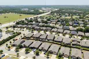2405 Lighthouse Dr, Denton, TX 76210 - Photo 37