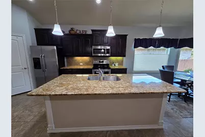 2405 Lighthouse Drive, Denton, TX 76210 - Photo 5