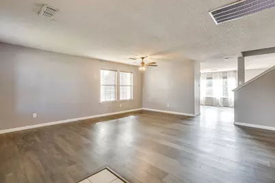 2521 Buffalo Run, Burleson, TX 76028 - Photo 5
