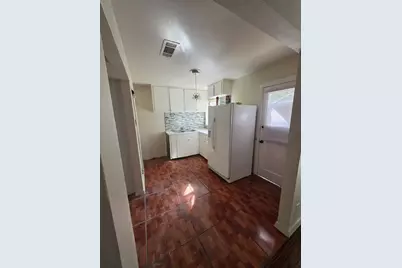 235 N Shore Drive, Dallas, TX 75216 - Photo 3