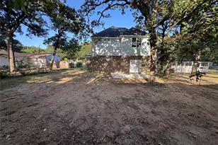 3203 Sherry Ln, Balch Springs, TX 75180 - Photo 3