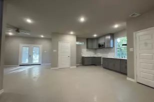 3203 Sherry Ln, Balch Springs, TX 75180 - Photo 13