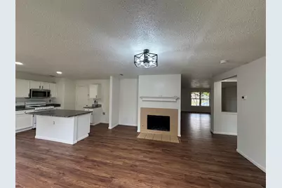 7305 Marsland Lane, Arlington, TX 76001 - Photo 7