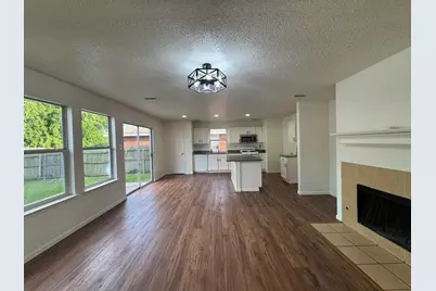 7305 Marsland Lane, Arlington, TX 76001 - Photo 21