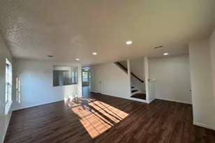 7305 Marsland Ln, Arlington, TX 76001 - Photo 3