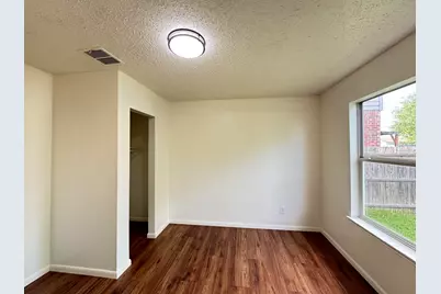 7305 Marsland Lane, Arlington, TX 76001 - Photo 19
