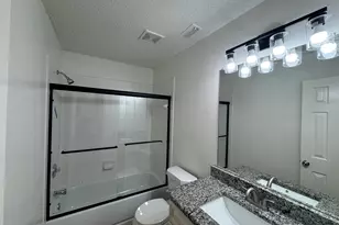 7305 Marsland Ln, Arlington, TX 76001 - Photo 5