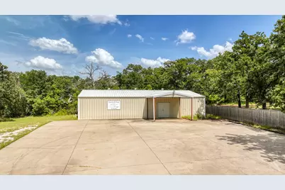 6400 Midway Road, Springtown, TX 76082 - Photo 11