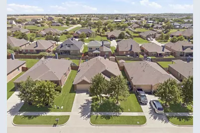 1425 Clayton Lane, Celina, TX 75009 - Photo 33