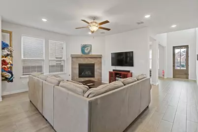 125 Kirwin Drive, Fort Worth, TX 76131 - Photo 7