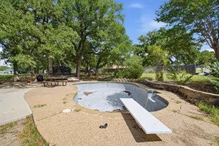 128 Redbird Ln N, Azle, TX 76020 - Photo 21