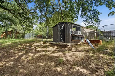 128 Redbird Lane N, Azle, TX 76020 - Photo 23