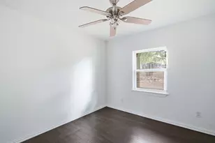 128 Redbird Ln N, Azle, TX 76020 - Photo 13