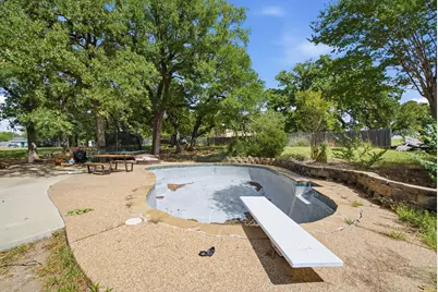 128 Redbird Lane N, Azle, TX 76020 - Photo 21