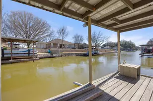 417 Sky Harbour Ct, Granbury, TX 76049 - Photo 35