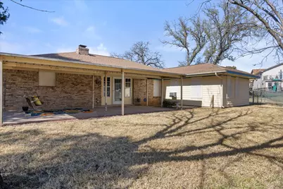 417 Sky Harbour Court, Granbury, TX 76049 - Photo 31