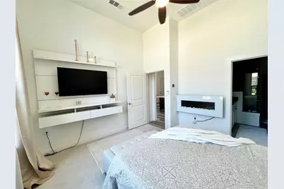 2621 Chablis Drive, Grand Prairie, TX 75054 - Photo 11
