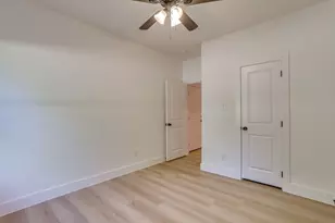 5229 Humbert Ave, Fort Worth, TX 76107 - Photo 35