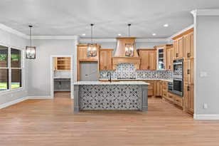 9303 Bellechase Rd, Granbury, TX 76049 - Photo 13