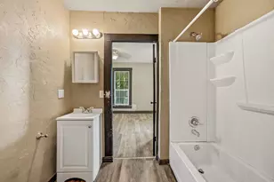 490 S 1st Ave, Stephenville, TX 76401 - Photo 15
