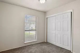 10217 Ironwood Ln, Dallas, TX 75249 - Photo 13