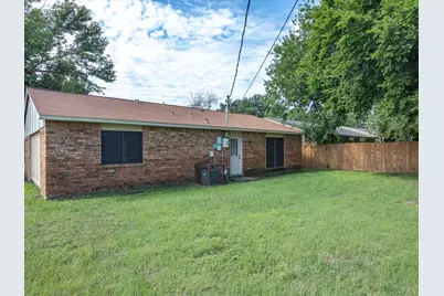 10217 Ironwood Lane, Dallas, TX 75249 - Photo 25