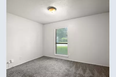 10217 Ironwood Lane, Dallas, TX 75249 - Photo 15