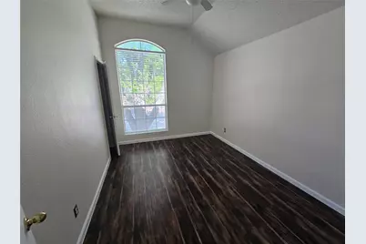 401 Bent Creek Drive, Garland, TX 75040 - Photo 15
