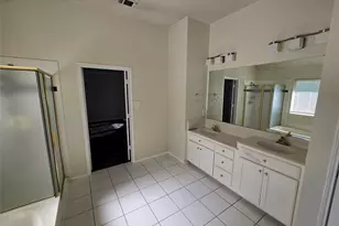 401 Bent Creek Dr, Garland, TX 75040 - Photo 9