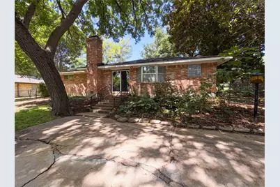 304 Brook Hollow Drive, DeSoto, TX 75115 - Photo 21