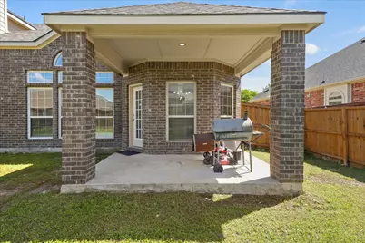 2824 Pino, Grand Prairie, TX 75054 - Photo 31