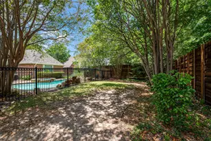 106 Charlottesville Ave, Colleyville, TX 76034 - Photo 3