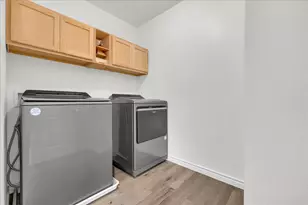5645 Willamette Dr, Fort Worth, TX 76119 - Photo 17