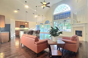 3455 Daisy Ln, Grand Prairie, TX 75052 - Photo 13