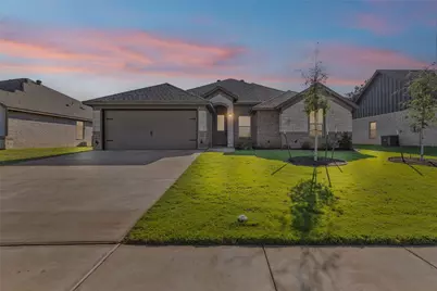 620 Jameson Street, Springtown, TX 76082 - Photo 5